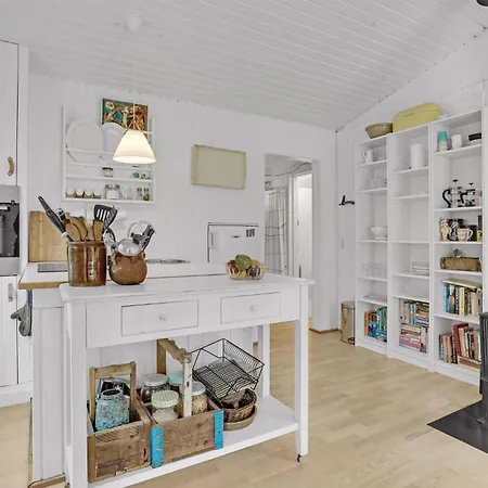 Lovely In With Kitchen